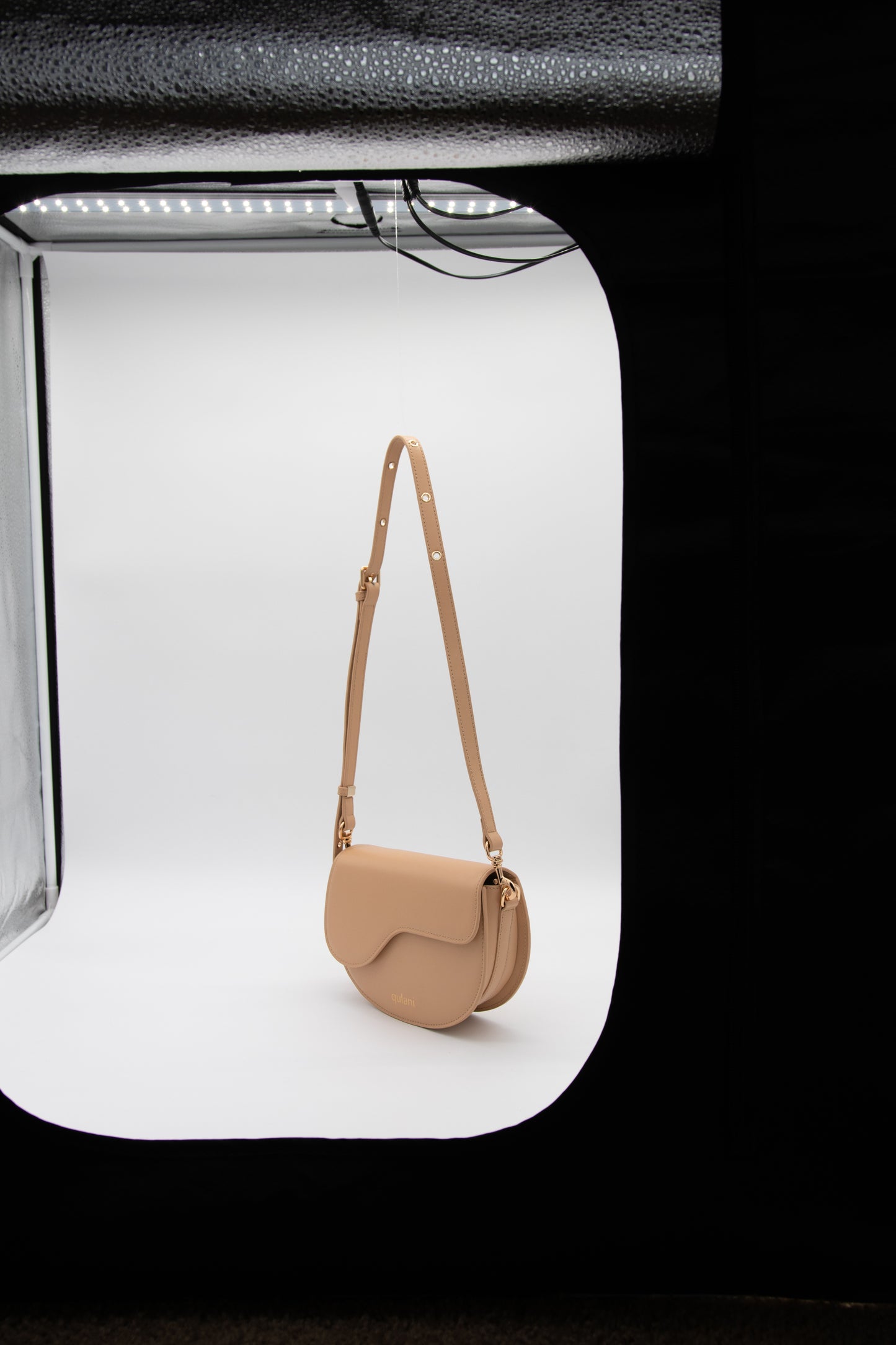 qulani Sand Beige Saddle Bag With Strap